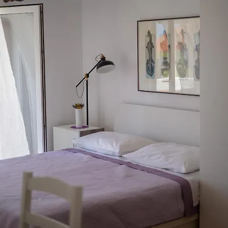 Apartment Manda *