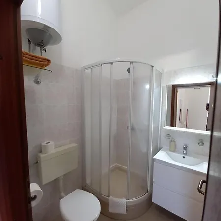 Apartment Manda