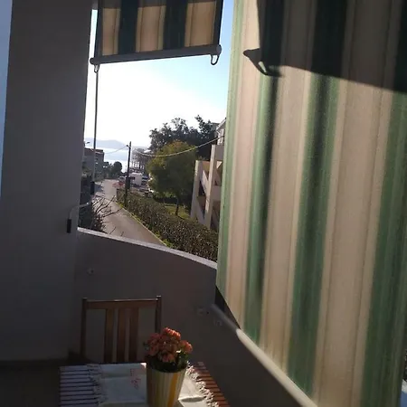 Manda Apartment *